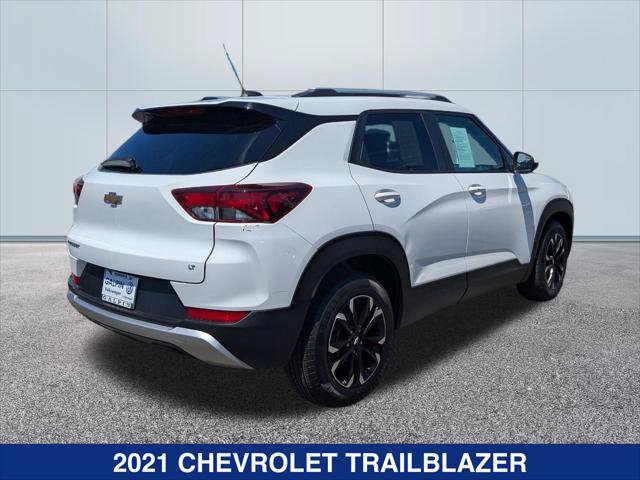 Used 2021 Chevrolet TrailBlazer LT FWD image 5