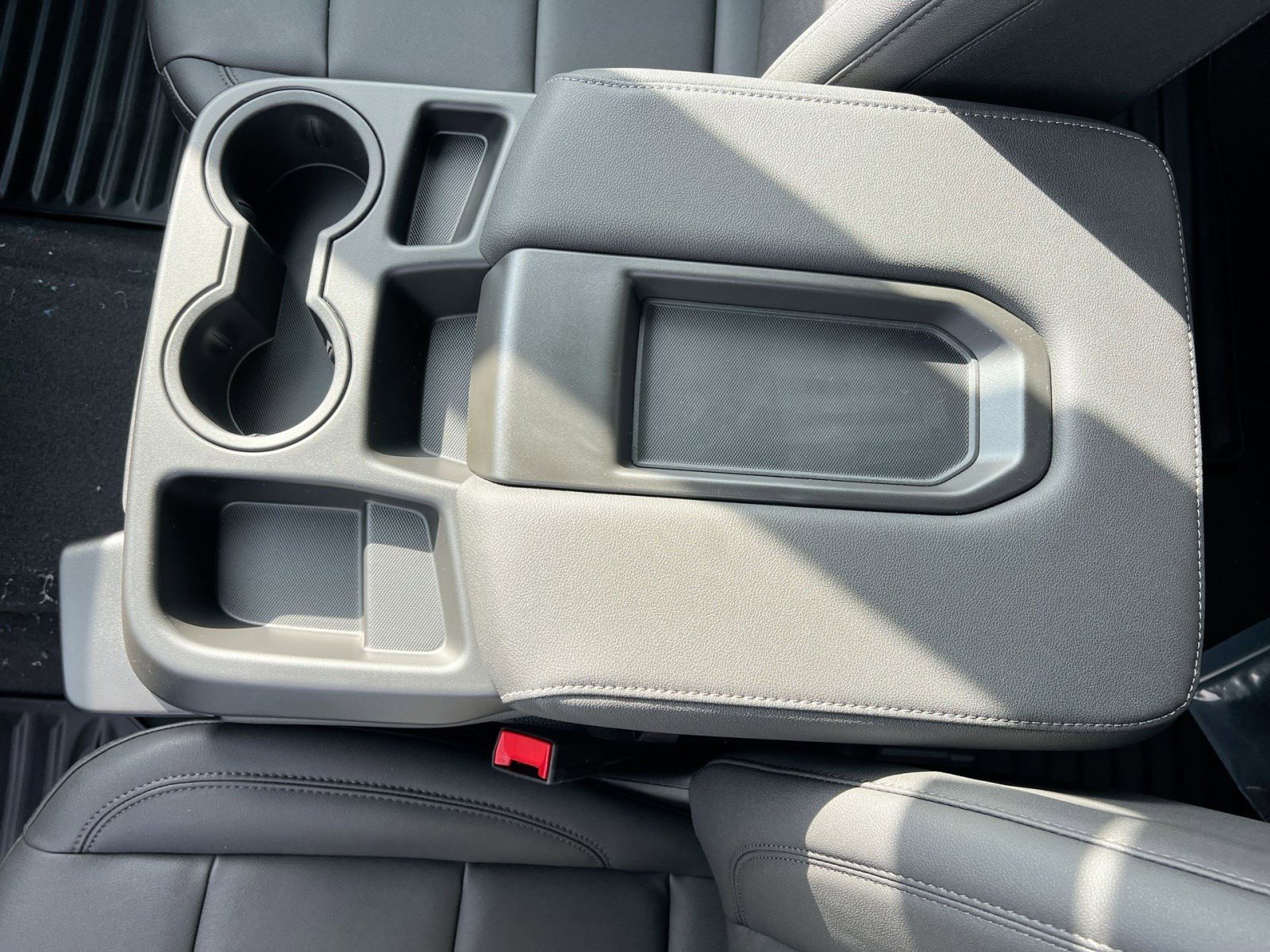 New 2026 GMC Sierra 2500 Pro w/ Convenience Package image 17