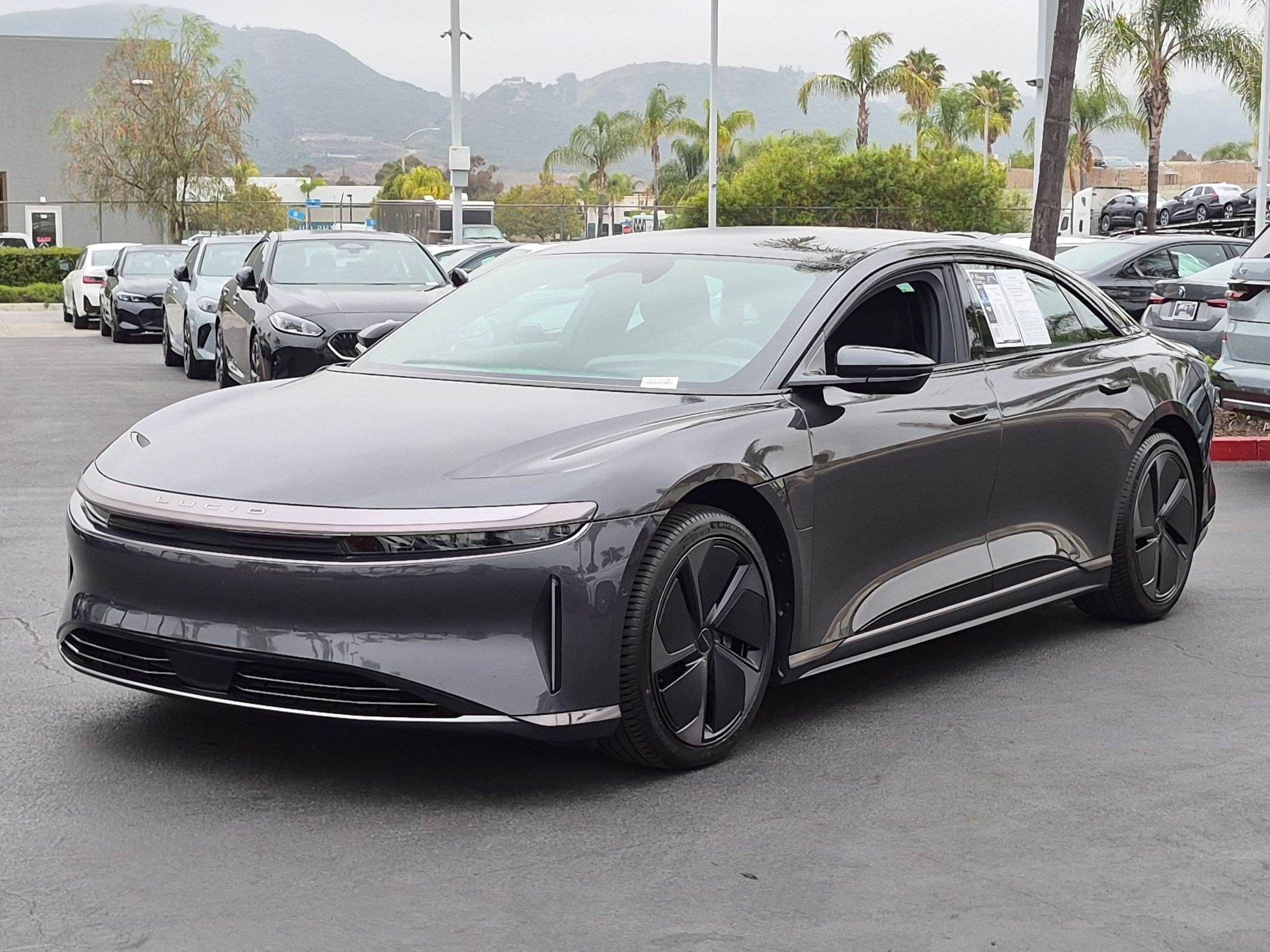 Used 2024 Lucid Air Touring AWD/4WD image 5