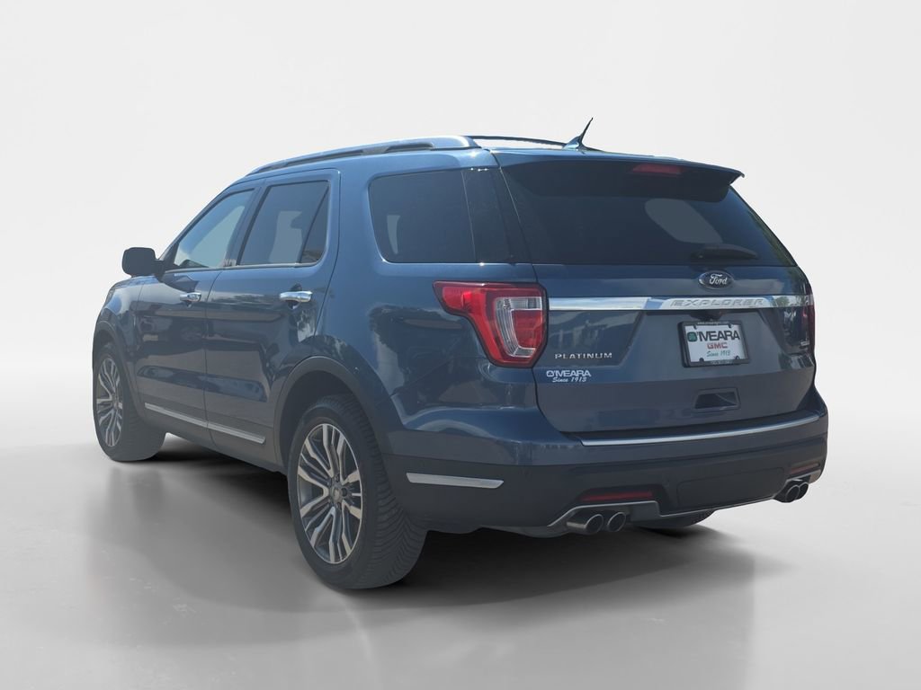 Used 2018 Ford Explorer Platinum AWD/4WD image 3