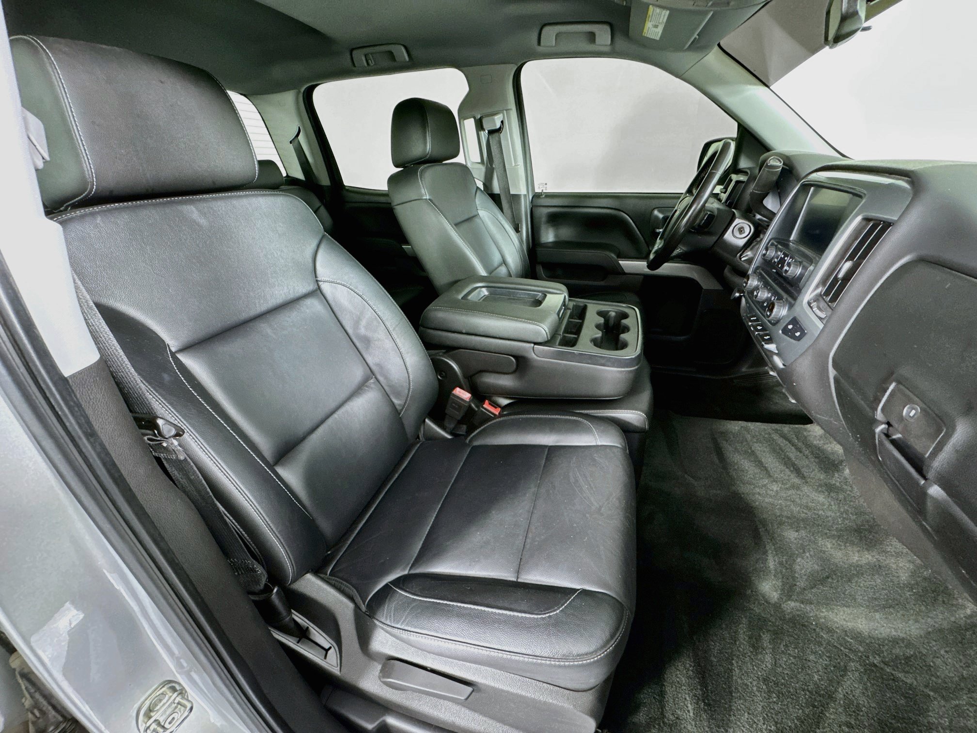Used 2018 Chevrolet Silverado 1500 LT w/ All Star Edition AWD/4WD image 26