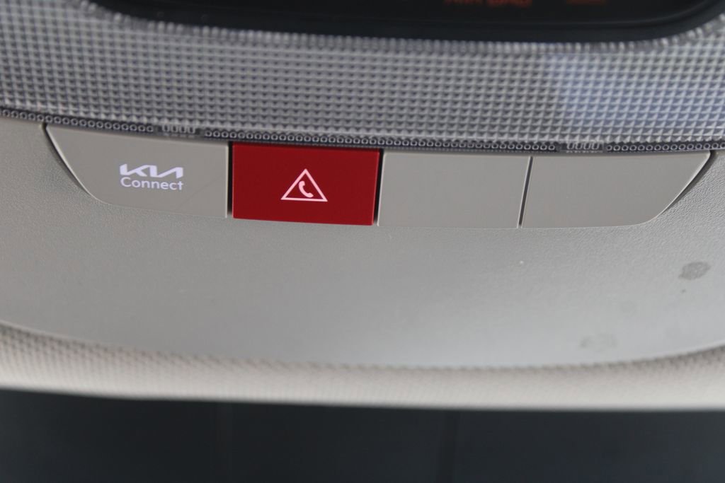 Certified 2024 Kia Sorento LX image 49