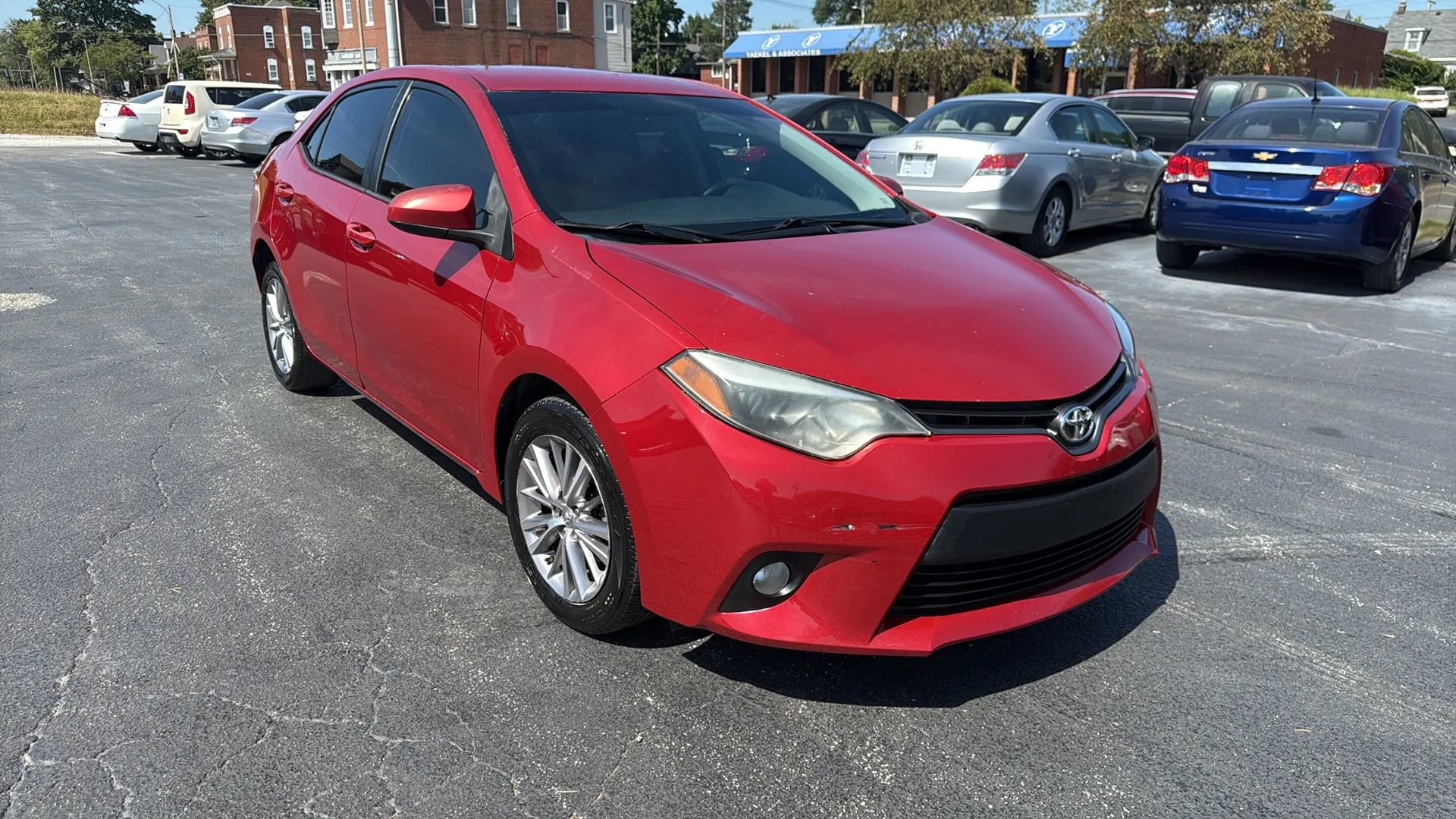 Used 2014 Toyota Corolla LE image 3