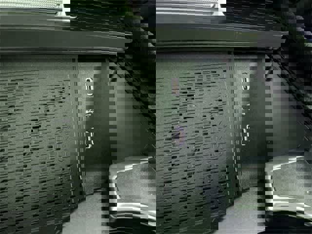 Certified 2025 Mercedes-Benz GLS 450 4MATIC image 34