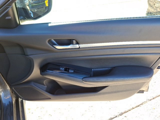 Used 2023 Nissan Altima 2.5 SV image 10