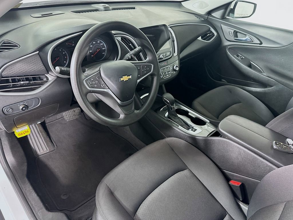 Used 2023 Chevrolet Malibu LT image 29