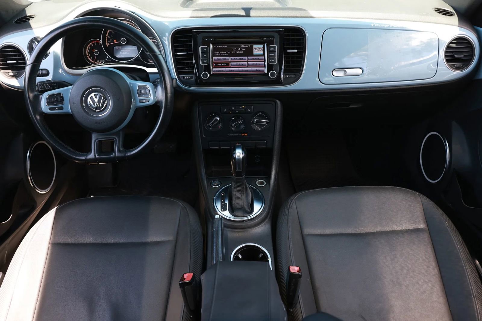 Used 2013 Volkswagen Beetle 2.5 image 21