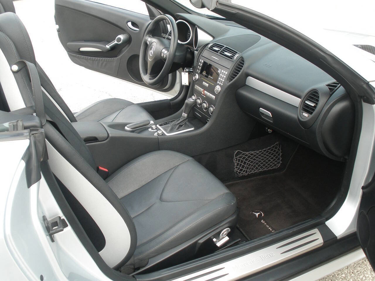 Used 2007 Mercedes-Benz SLK 280 image 24