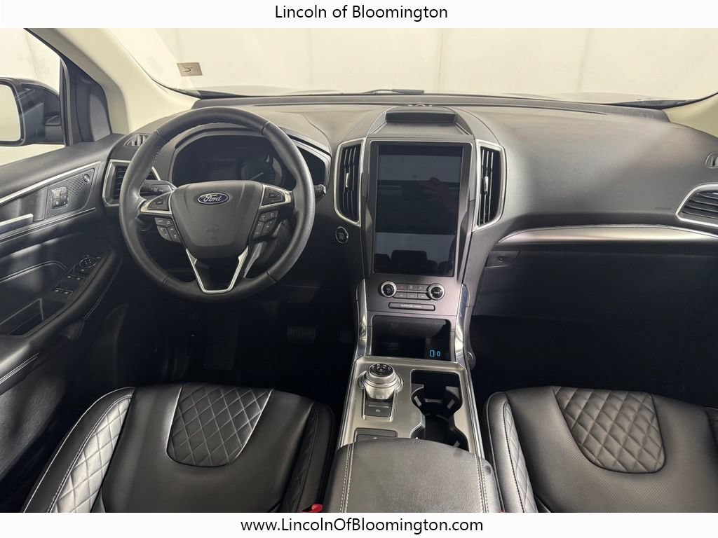 Used 2024 Ford Edge Titanium w/ Equipment Group 301A AWD/4WD image 15