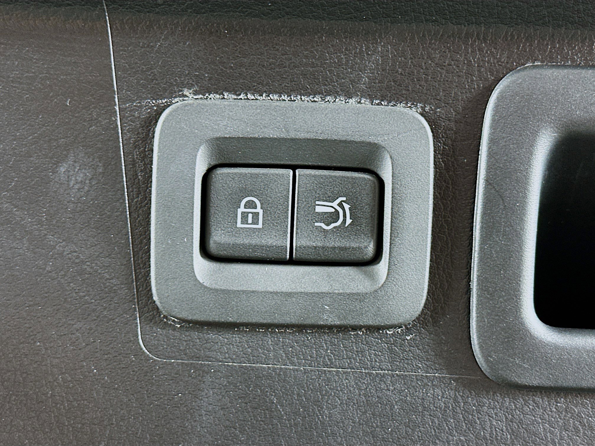 Used 2024 MAZDA CX-50 AWD 2.5 S w/ Preferred Package image 30