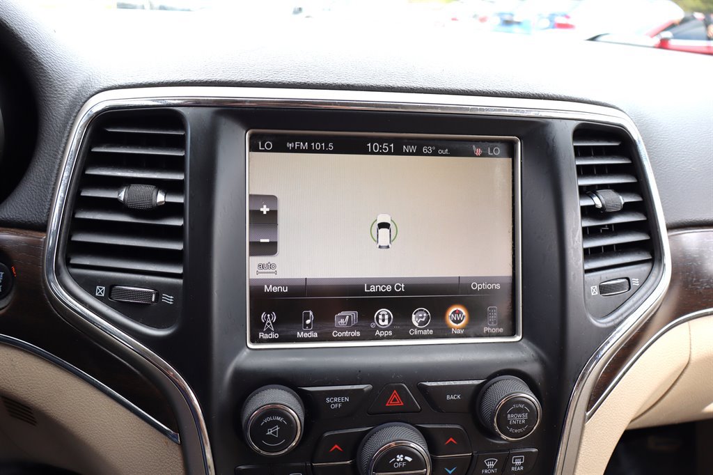 Used 2014 Jeep Grand Cherokee Limited w/ Trailer Tow Group IV AWD/4WD image 29
