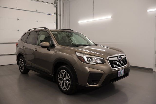 Used 2019 Subaru Forester Premium AWD/4WD image 1