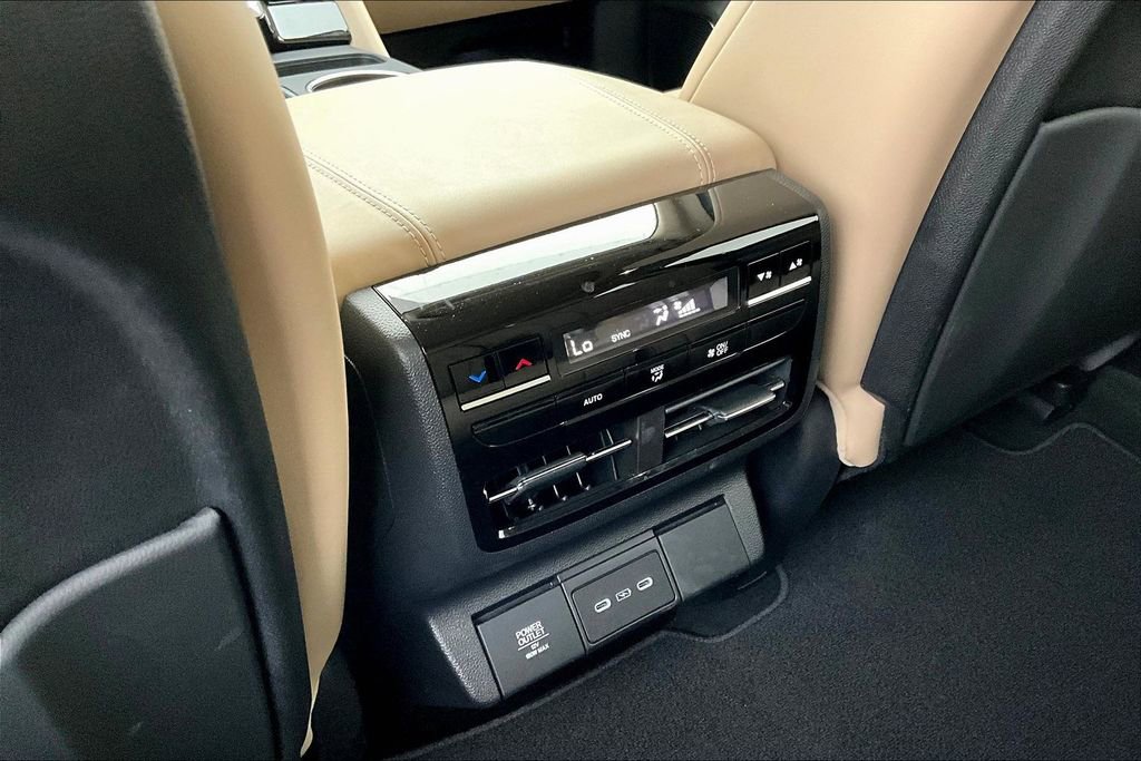 Certified 2026 Acura MDX w/ Technology Package FWD image 29