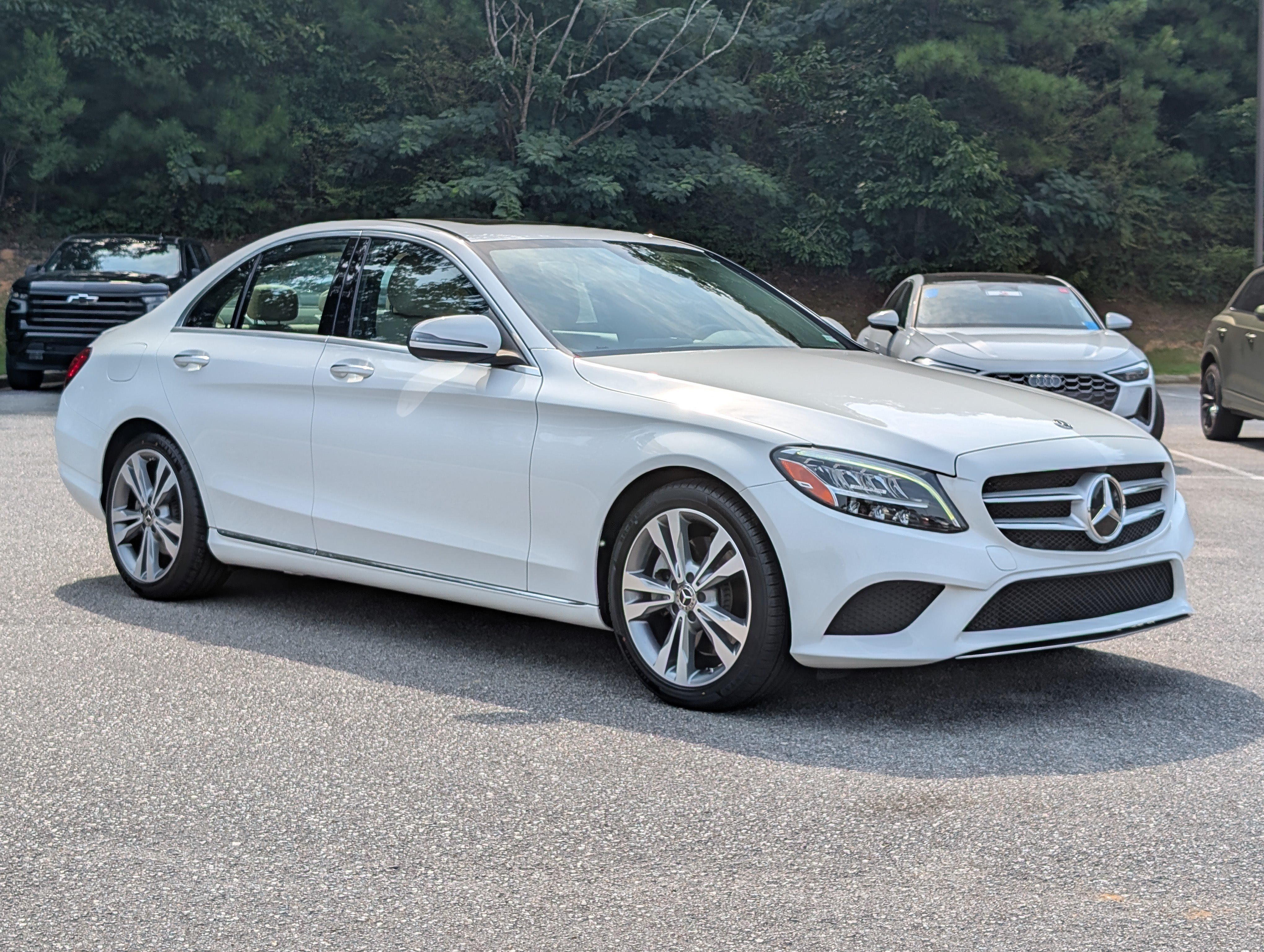 Used 2020 Mercedes-Benz C 300 Sedan image 11