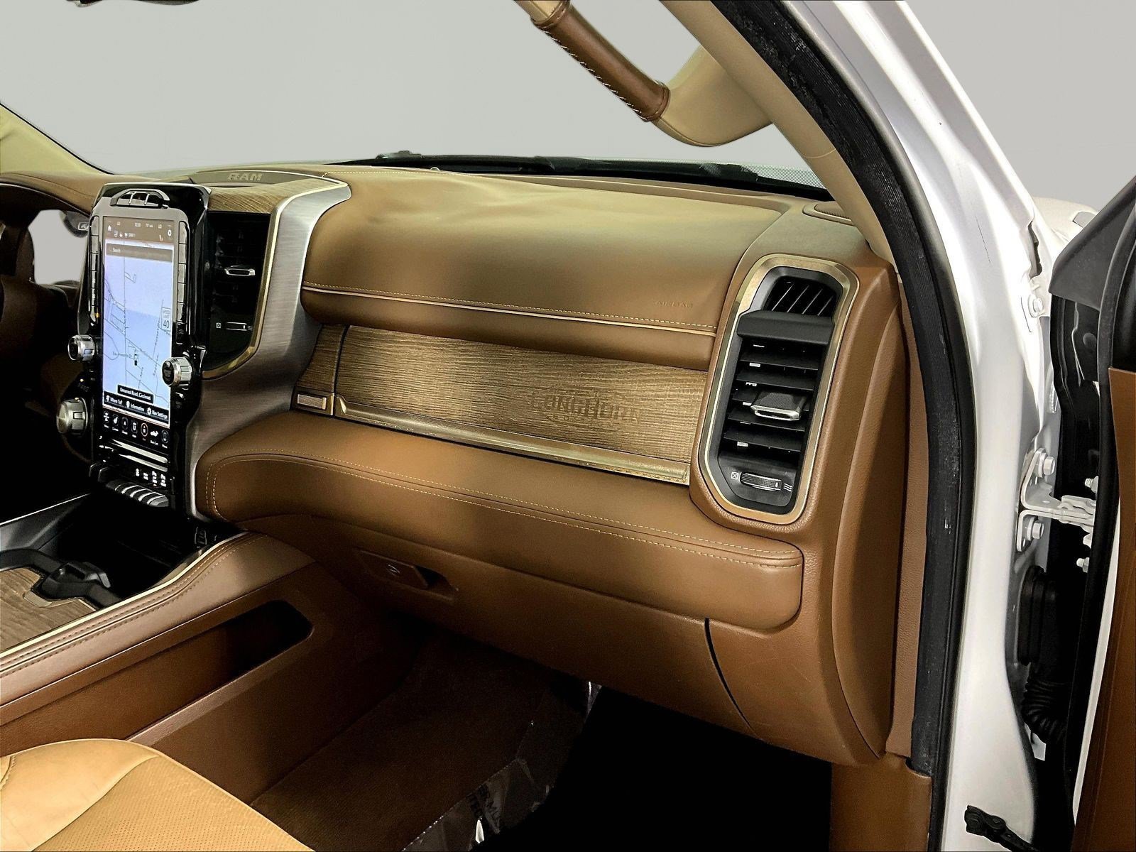 Used 2020 RAM 1500 Longhorn AWD/4WD image 27