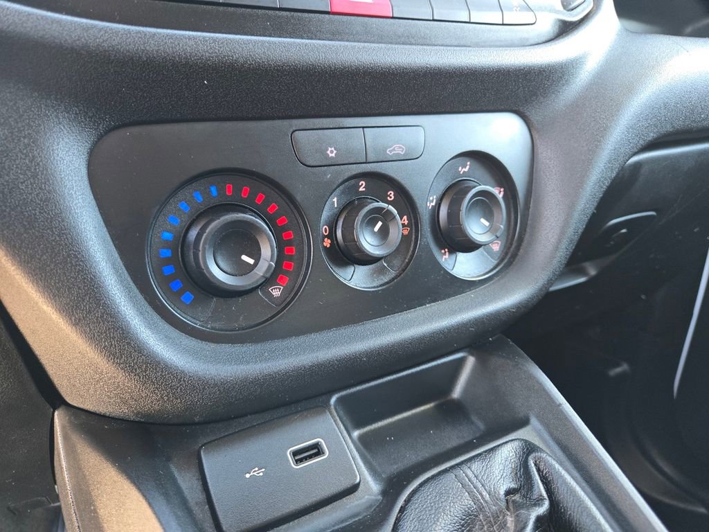 Used 2022 RAM ProMaster City Tradesman image 18