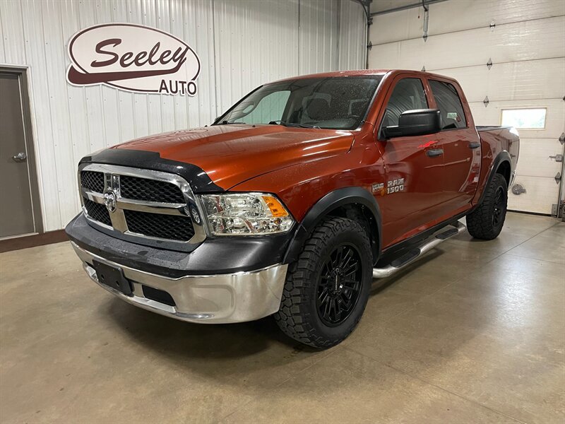 Used 2013 RAM 1500 ST w/ SXT Appearance Group AWD/4WD image 2