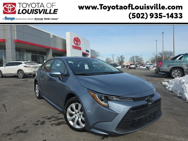 Used 2025 Toyota Corolla LE image 1