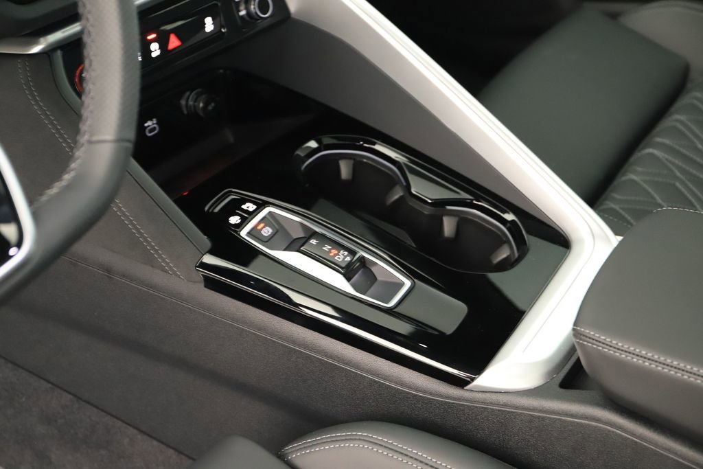 New 2025 Audi SQ5 Premium Plus image 17