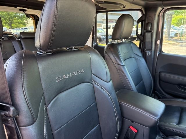 Used 2023 Jeep Wrangler Unlimited Sahara AWD/4WD image 26