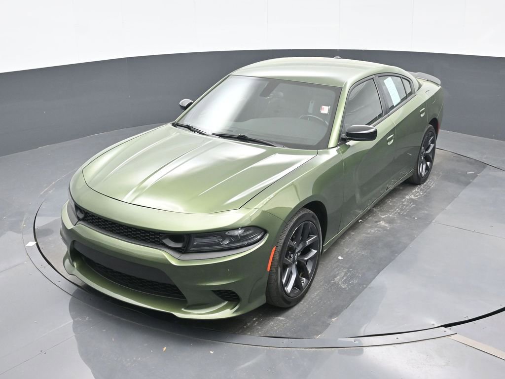 Used 2022 Dodge Charger SXT w/ Driver Convenience Group image 16
