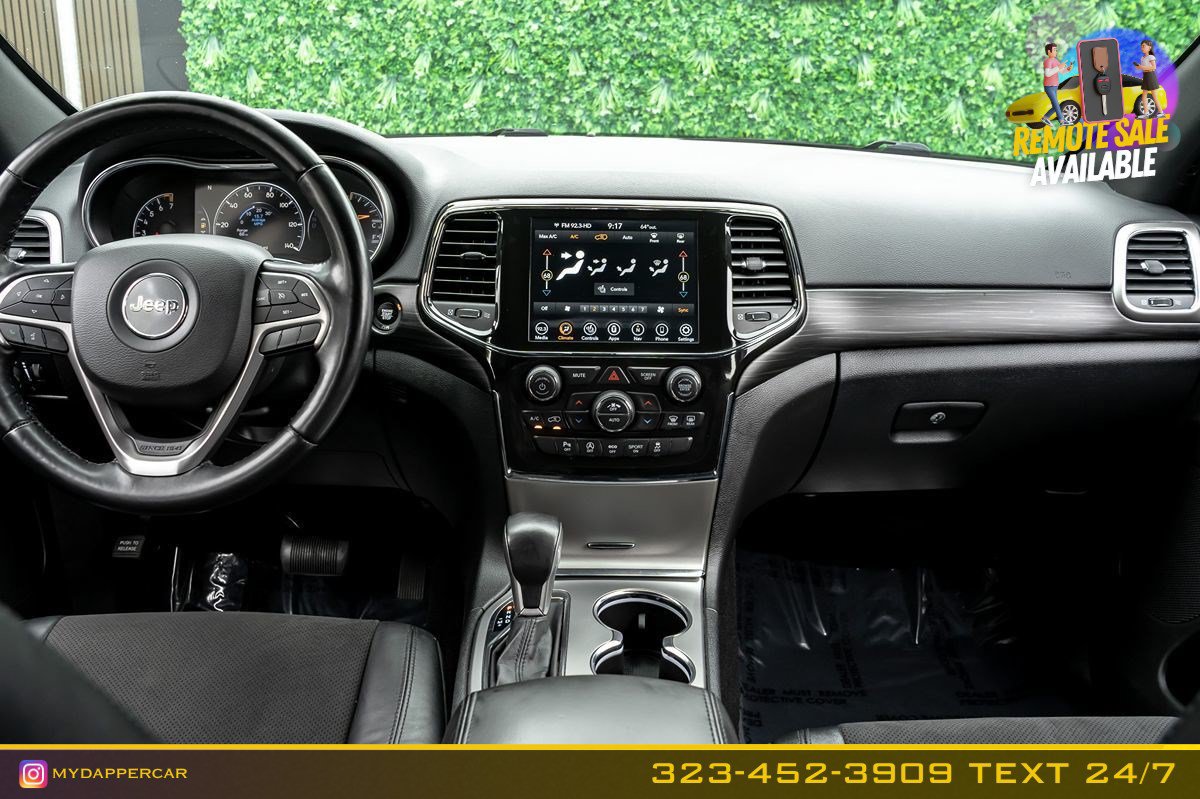 Used 2021 Jeep Grand Cherokee Laredo X AWD/4WD image 22