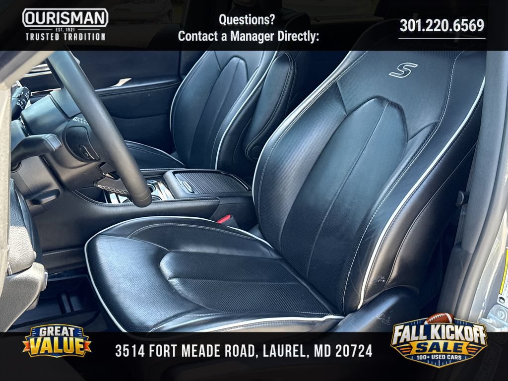 Used 2025 Chrysler Pacifica Limited FWD image 26