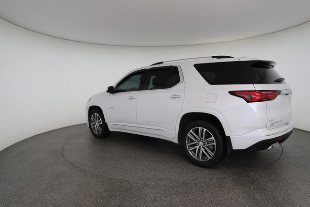 Used 2024 Chevrolet Traverse High Country image 10