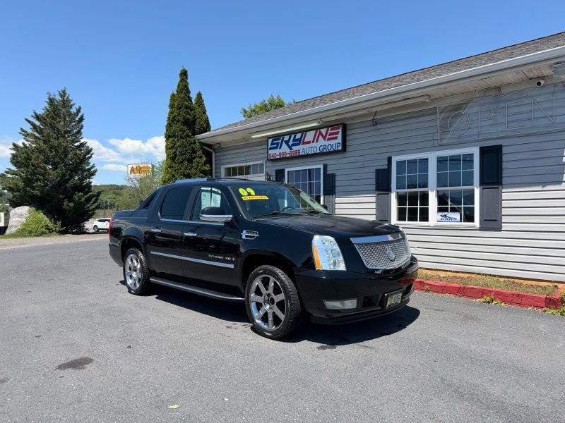 Used 2009 Cadillac Escalade EXT AWD/4WD image 2