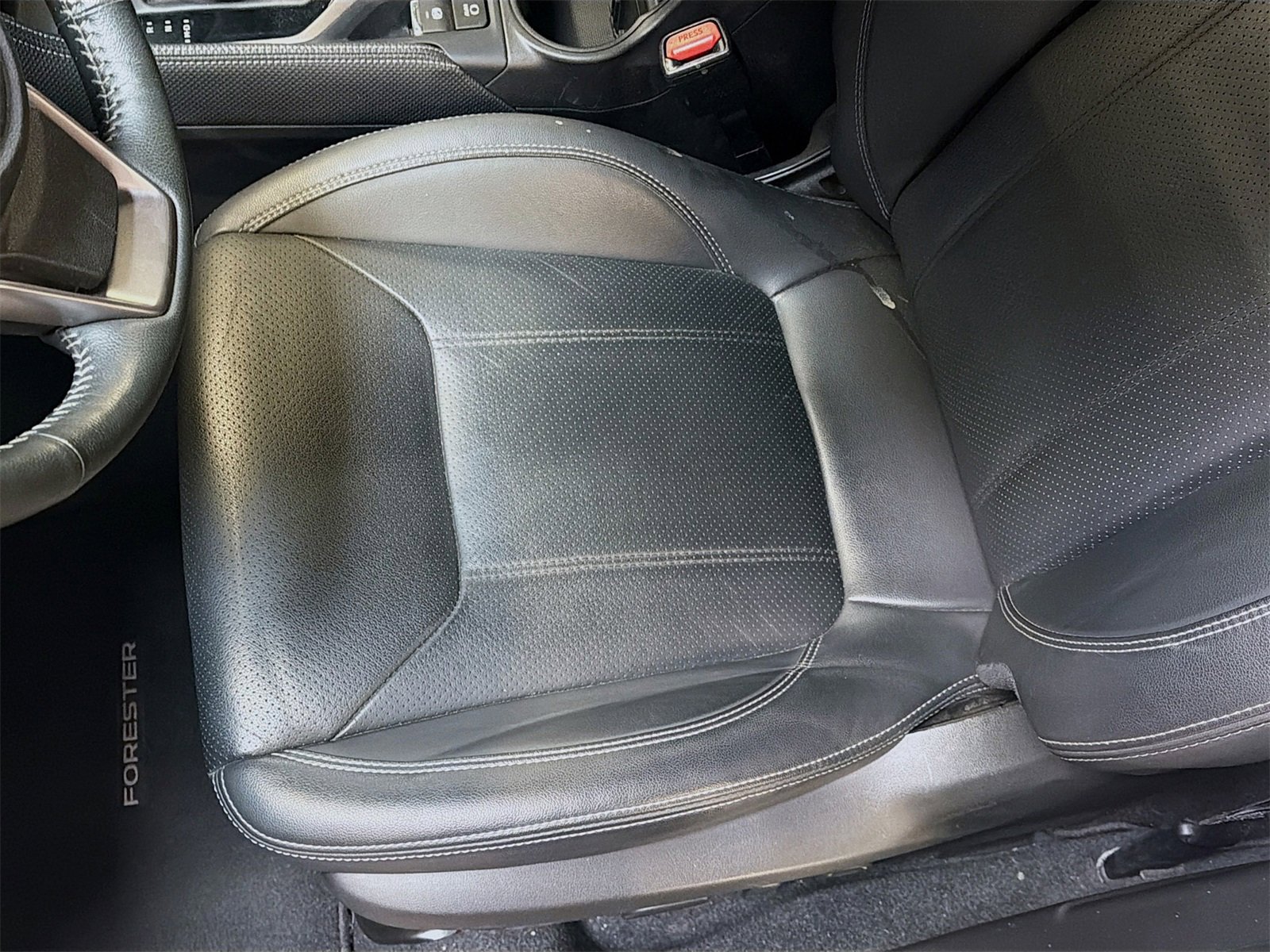 Used 2024 Subaru Forester Limited image 20