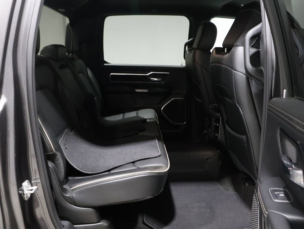 Used 2024 RAM 1500 Laramie image 19