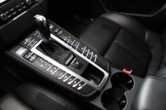 Used 2018 Porsche Macan GTS image 14