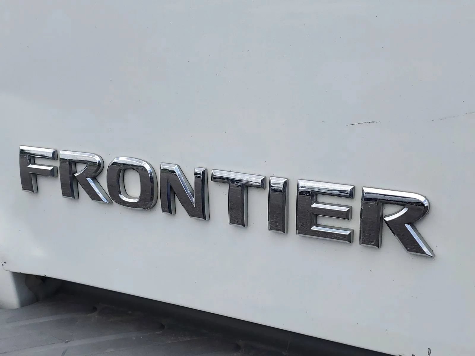 Used 2016 Nissan Frontier S RWD image 7