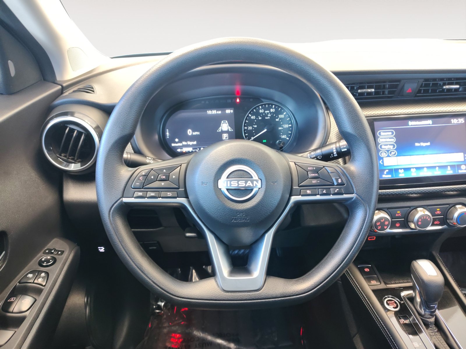Certified 2024 Nissan Kicks SV w/ Interior Electronics Package FWD image 15