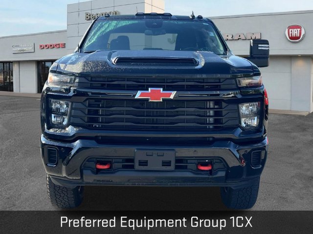 Used 2026 Chevrolet Silverado 2500 Custom w/ Custom Value Package AWD/4WD image 2