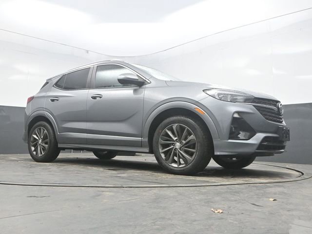 Used 2023 Buick Encore GX Select w/ Sport Touring Package image 32