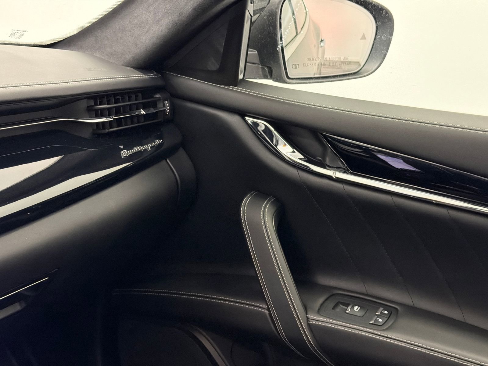 Used 2022 Maserati Quattroporte Modena image 33