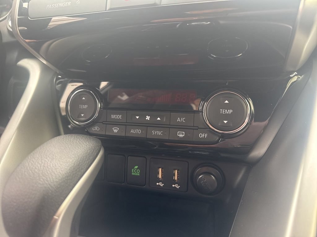 New 2026 Mitsubishi Eclipse Cross SEL AWD/4WD image 34