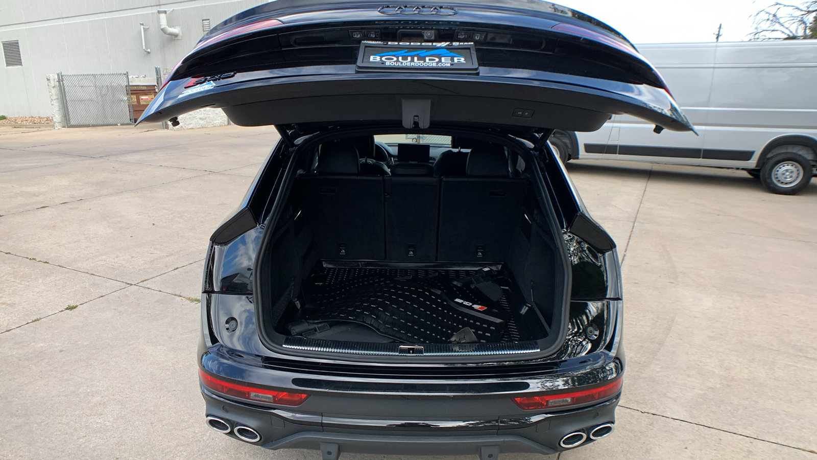 Used 2023 Audi SQ5 Premium Plus w/ Premium Plus Package AWD/4WD image 23