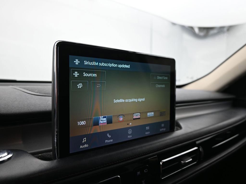 Used 2023 Lincoln Aviator AWD w/ Premium Package image 27