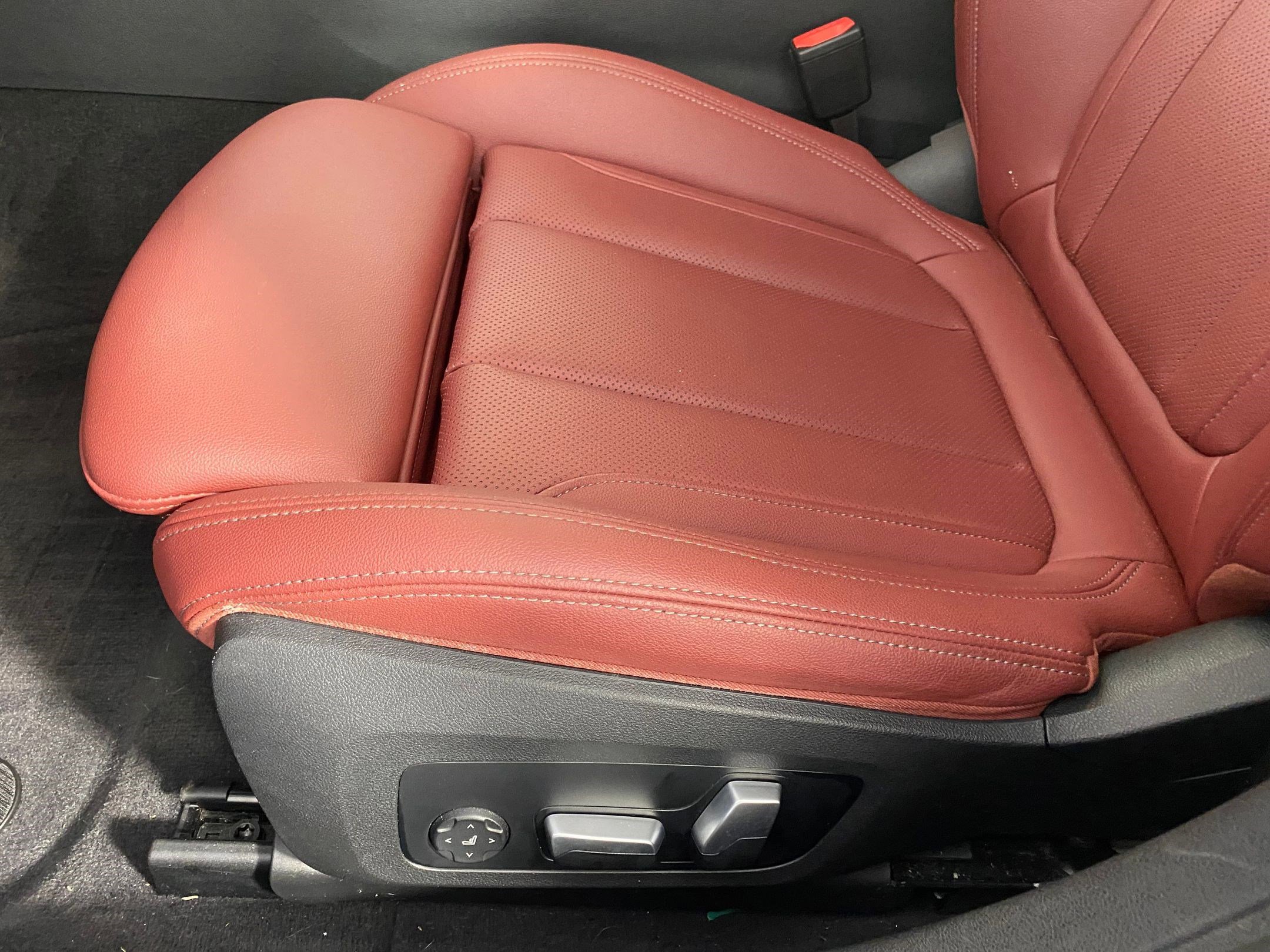 Certified 2023 BMW i4 eDrive40 w/ Premium Package image 11