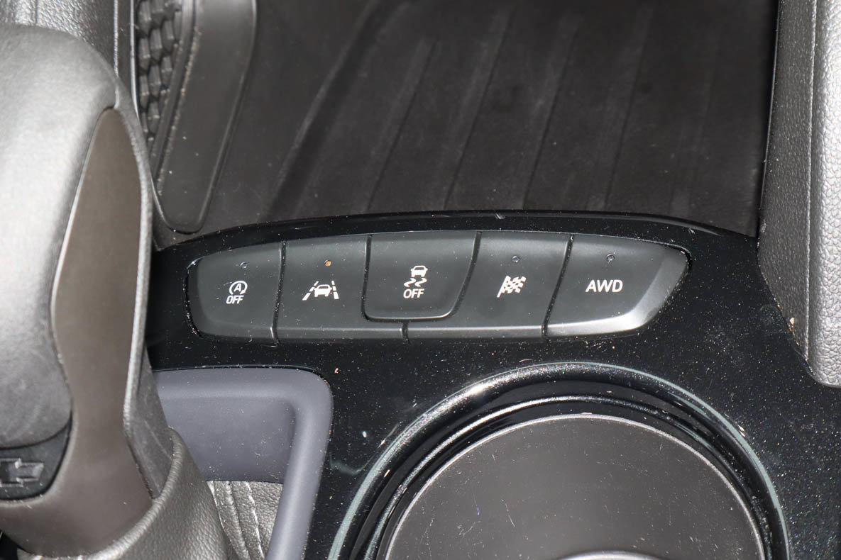 Used 2025 Chevrolet TrailBlazer LT AWD/4WD image 11