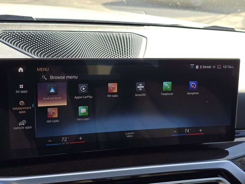 Used 2023 BMW 330i xDrive Sedan w/ Premium Package image 32