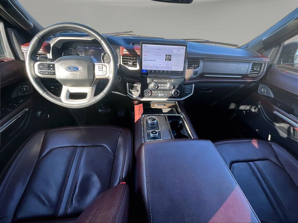 Used 2024 Ford Expedition Limited AWD/4WD image 9