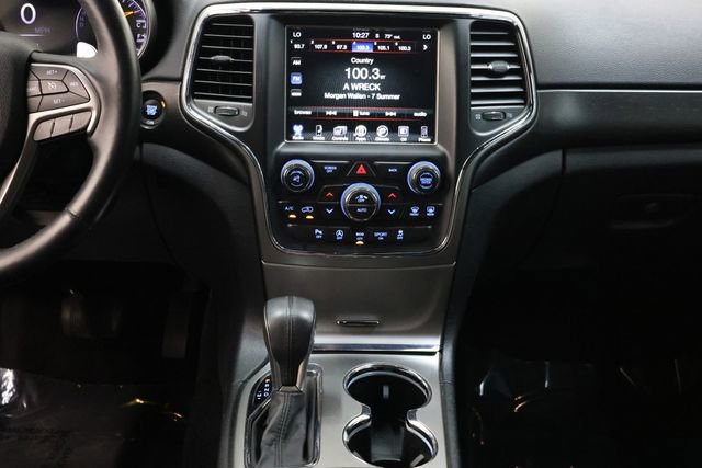 Used 2017 Jeep Grand Cherokee Altitude image 12