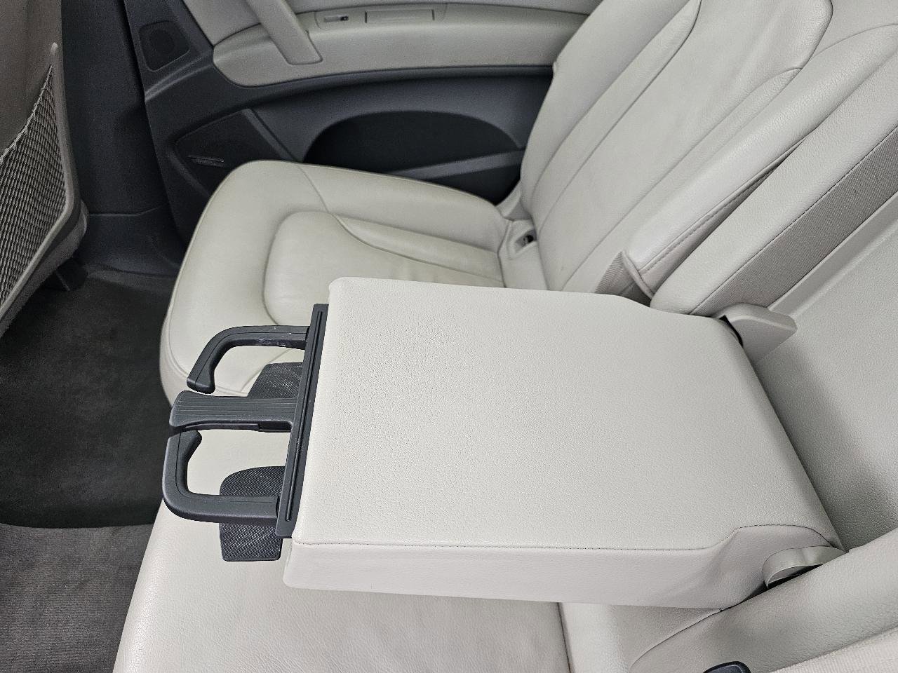 Used 2013 Audi Q7 TDI Premium Plus w/ Warm Weather Pkg image 52