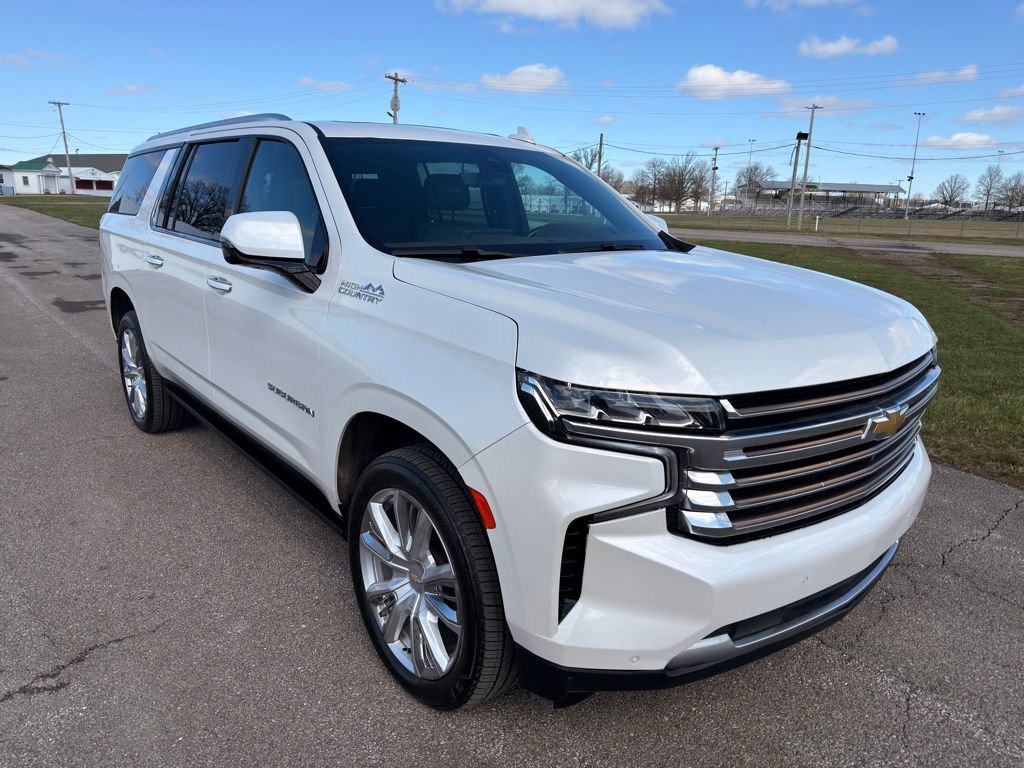 Used 2022 Chevrolet Suburban High Country w/ LPO, Illumination Package image 2