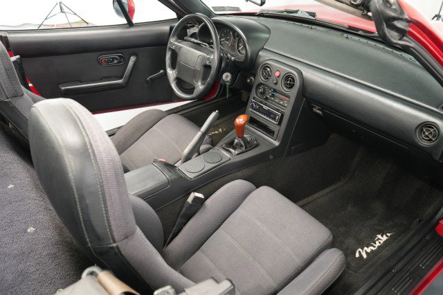 Used 1990 MAZDA MX-5 Miata RWD image 52