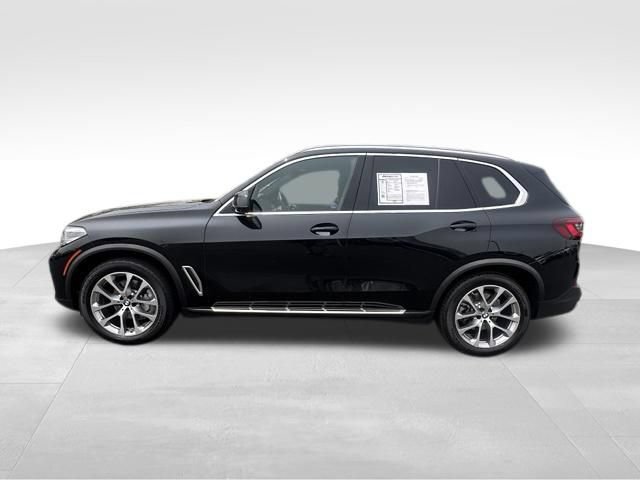 Used 2023 BMW X5 xDrive40i w/ Premium Package AWD/4WD image 3