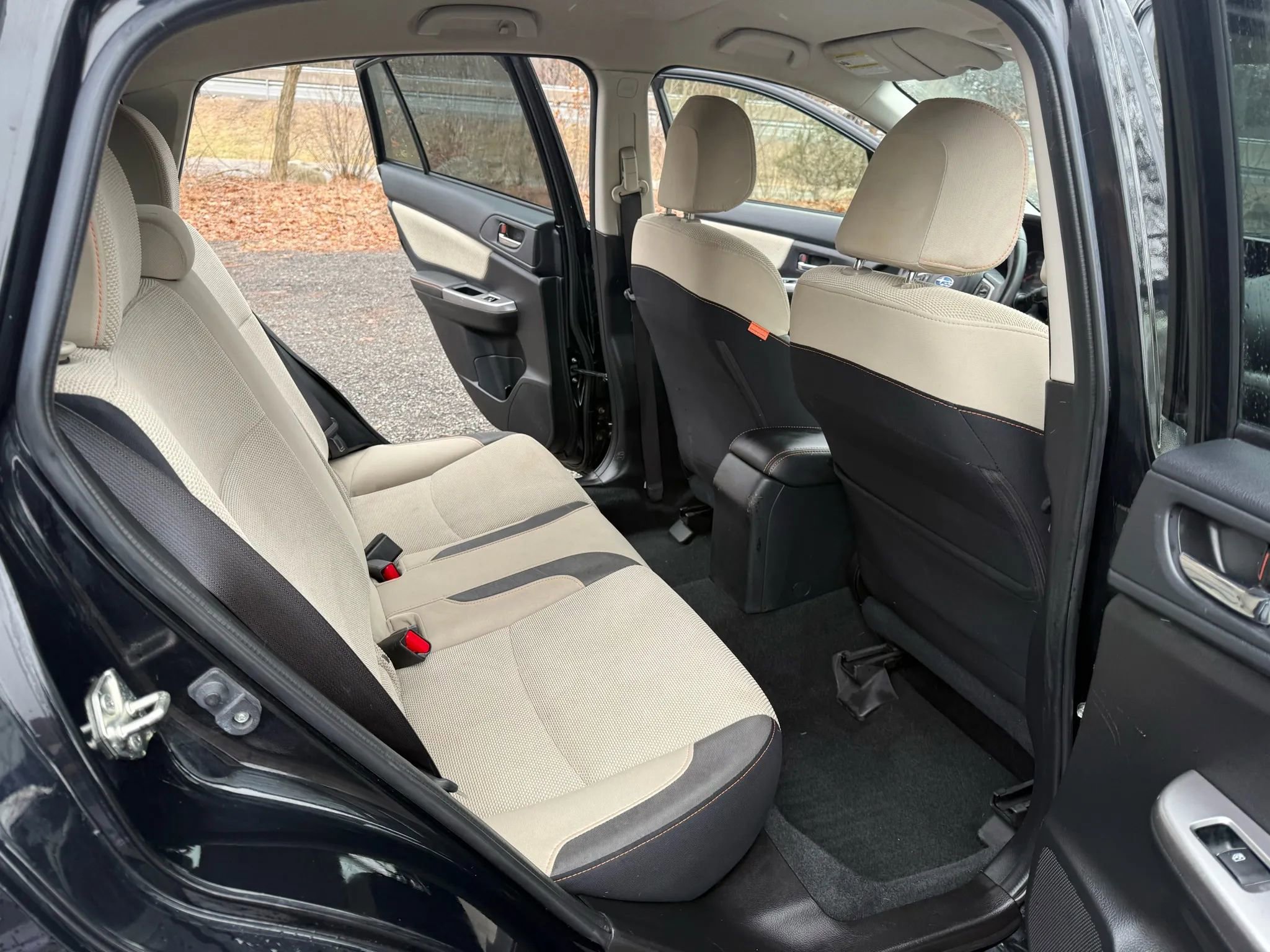 Used 2017 Subaru Crosstrek 2.0i Premium w/ Popular Package #2 image 16